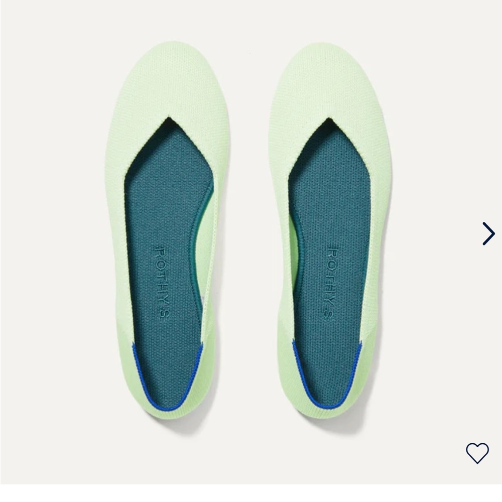 Sour Apple green The Flat Rothy’s size 9